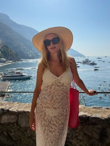 Full leaked Heather graham private onlyfans photo