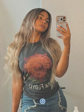 Helayna Marie