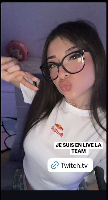 Full leaked Helydia private onlyfans photo