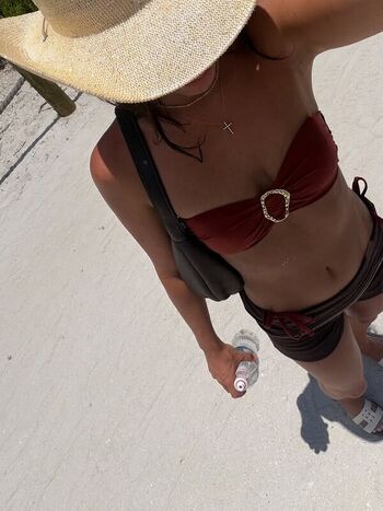 Full leaked Heydani page private onlyfans photo