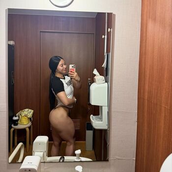 Full leaked Hinano hatori page private onlyfans photo