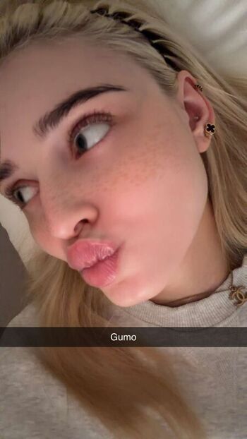 Full leaked Honeypuu private onlyfans photo