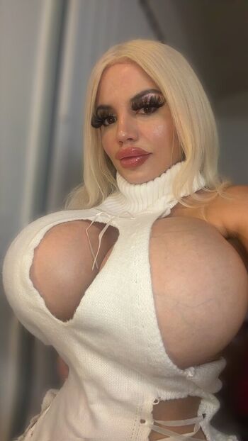 Full leaked Hotgirlchloe private onlyfans photo