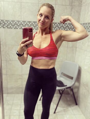 Full leaked Hotmommatease private onlyfans photo