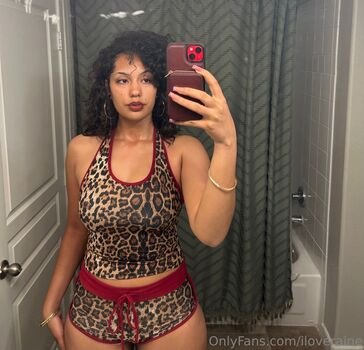 Full leaked Iloveraine private onlyfans photo