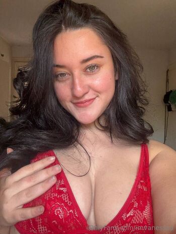 Full leaked Imvanessaa private onlyfans photo