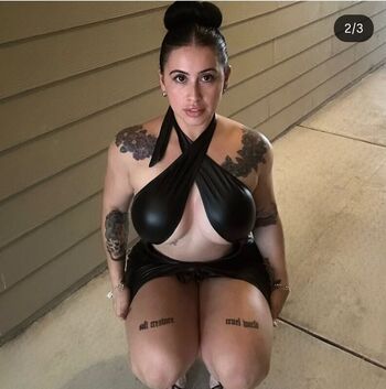 Full leaked Ireeneechaaveez private onlyfans photo