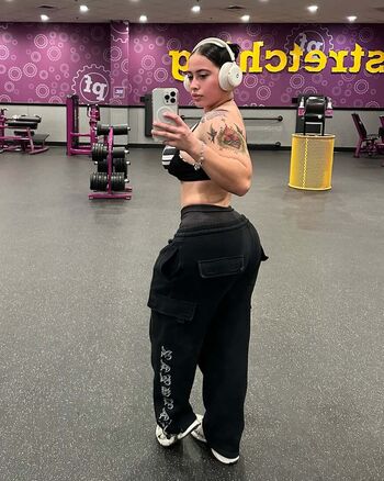 Full leaked Ireeneechaaveez private onlyfans photo