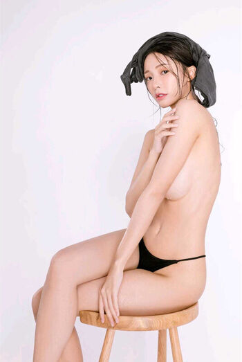 Full leaked Iris xiao private onlyfans photo