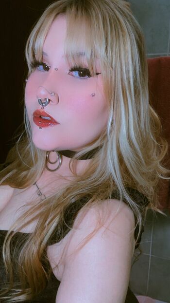 Full leaked Isabela herzeleid private onlyfans photo