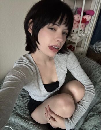 Full leaked Isizzly page private onlyfans photo