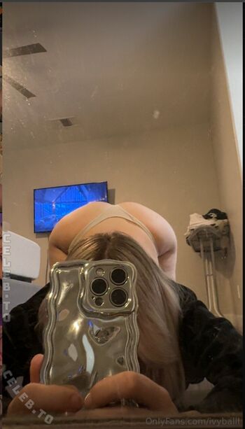 Full leaked Ivyballl private onlyfans photo