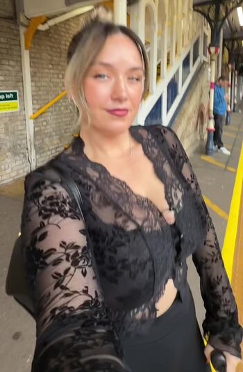 jade.in.motion_
