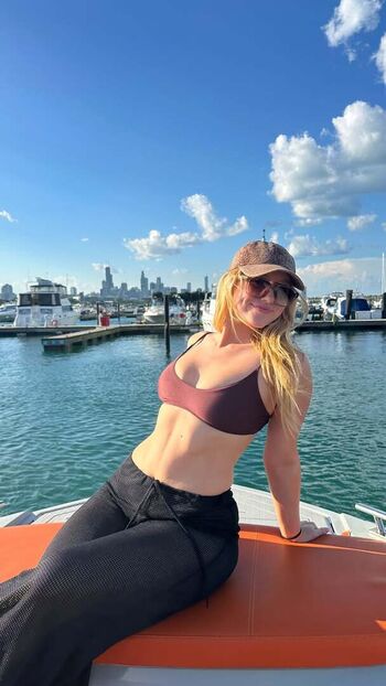 Full leaked Jadewellz private onlyfans photo