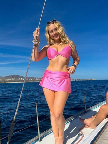 Full leaked Jadewellz private onlyfans photo