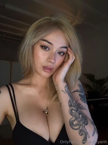 JadeyAnh