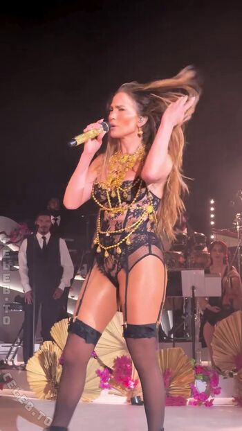 Full leaked Jennifer lopez private onlyfans photo