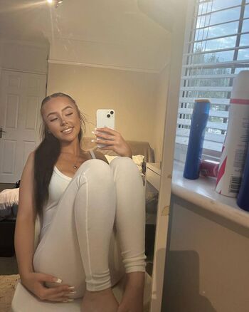 Full leaked Jesspembroke private onlyfans photo