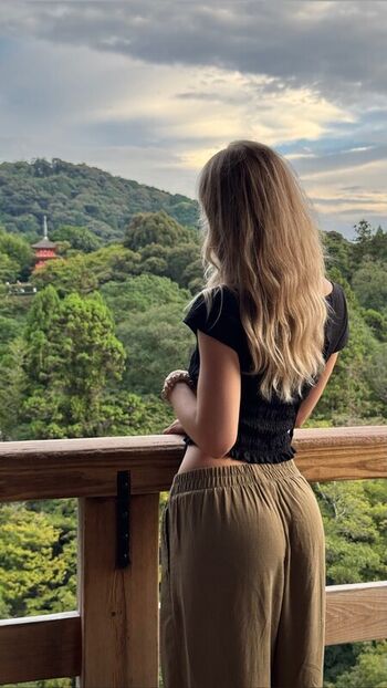 Full leaked Jessu private onlyfans photo