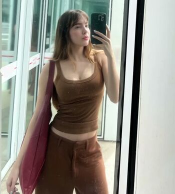 Jhulia Pimentel