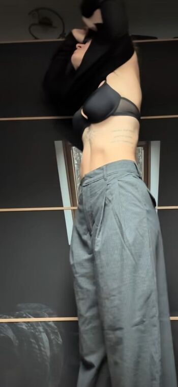 Full leaked Caroline vreeland dicussion/ private onlyfans photo