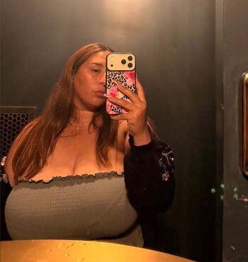 Full leaked Jojozeee private onlyfans photo