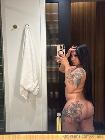 Full leaked Jolieaa private onlyfans photo