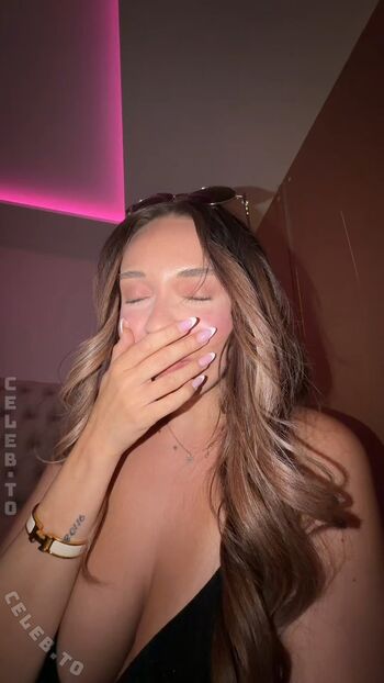 Full leaked Julesboringlife private onlyfans photo