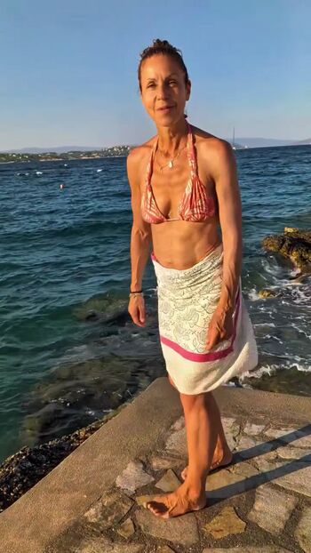 Full leaked Julia bradbury private onlyfans photo