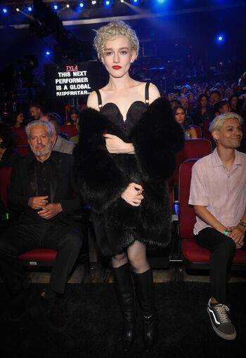 Full leaked Julia garner private onlyfans photo