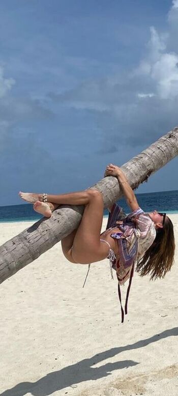 Full leaked Julia wieniawa private onlyfans photo