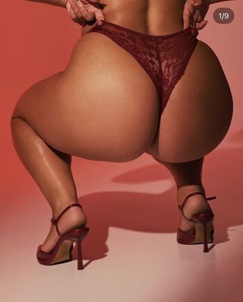 Full leaked Karina mural private onlyfans photo