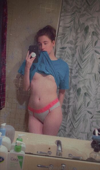 Full leaked Katiiecandy private onlyfans photo