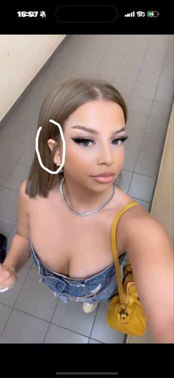 Full leaked Kelly lewis private onlyfans photo