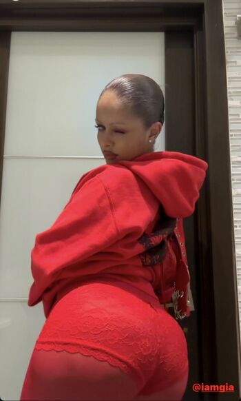 Full leaked Khleopatre private onlyfans photo