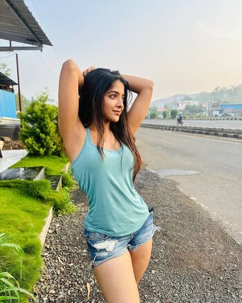 Full leaked Khushi dubey private onlyfans photo
