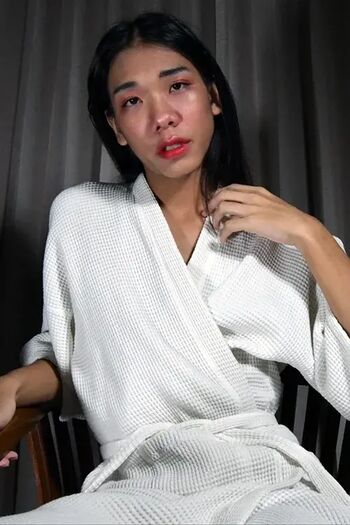 Full leaked Ladyboygold private onlyfans photo