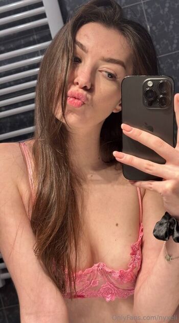 Full leaked Nina dolce / private onlyfans photo