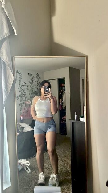 Full leaked Lanadiez private onlyfans photo