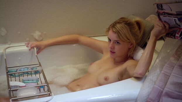 Laura Wiggins