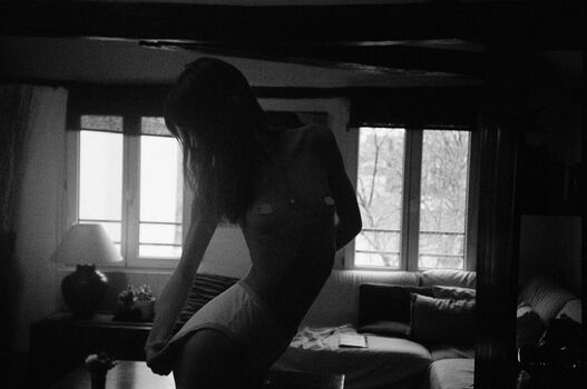 Full leaked Lauren de graaf private onlyfans photo