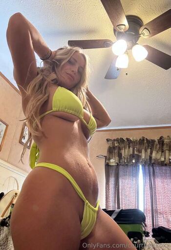 Lauren Nicole
