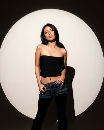 Full leaked Laurencia monica private onlyfans photo