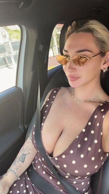 Full leaked Laurine   page private onlyfans photo