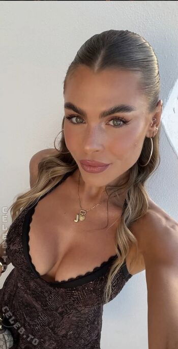 Full leaked Lenaknk private onlyfans photo