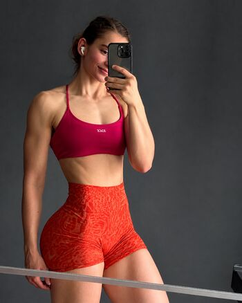 Full leaked Leona maronn private onlyfans photo