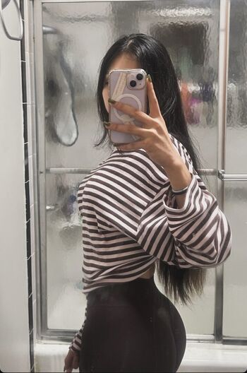 Full leaked Lifebeingangg private onlyfans photo
