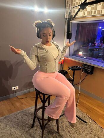 Full leaked Lil kitty private onlyfans photo