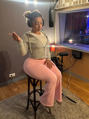 Full leaked Lil kitty private onlyfans photo
