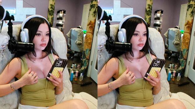 Full leaked Lilchiipmunk page private onlyfans photo